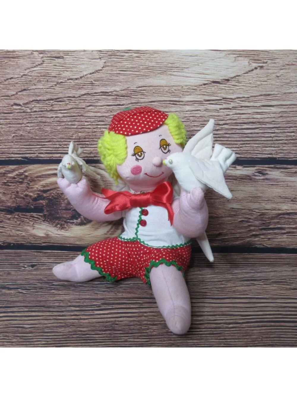 Plush Stuffed Angel holding 2 doves - 9.5